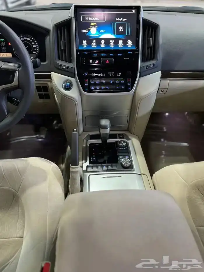 تويوتا لاندكروزر 2021 وارد الساير ماشي 64 الف قمة فالنظافة 7