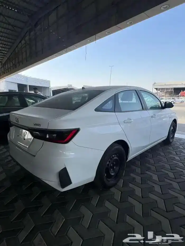 تايوتا يارس 2026 بريمي ستاندر مكينه 1.5 5