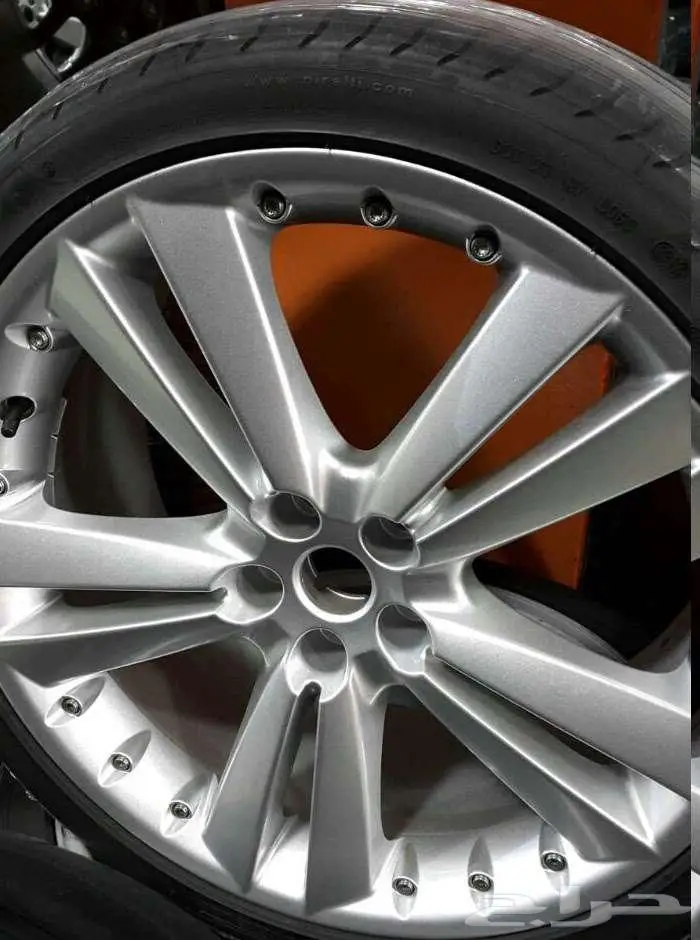 تتوفر لديناجميع انواع جنوط الجاكوار بجميع الحجم 71