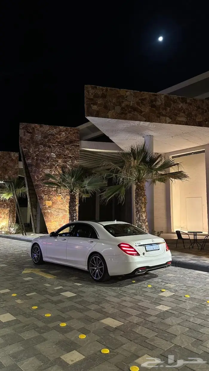 مرسيدس S450 مخزن بحالة الوكالة 9