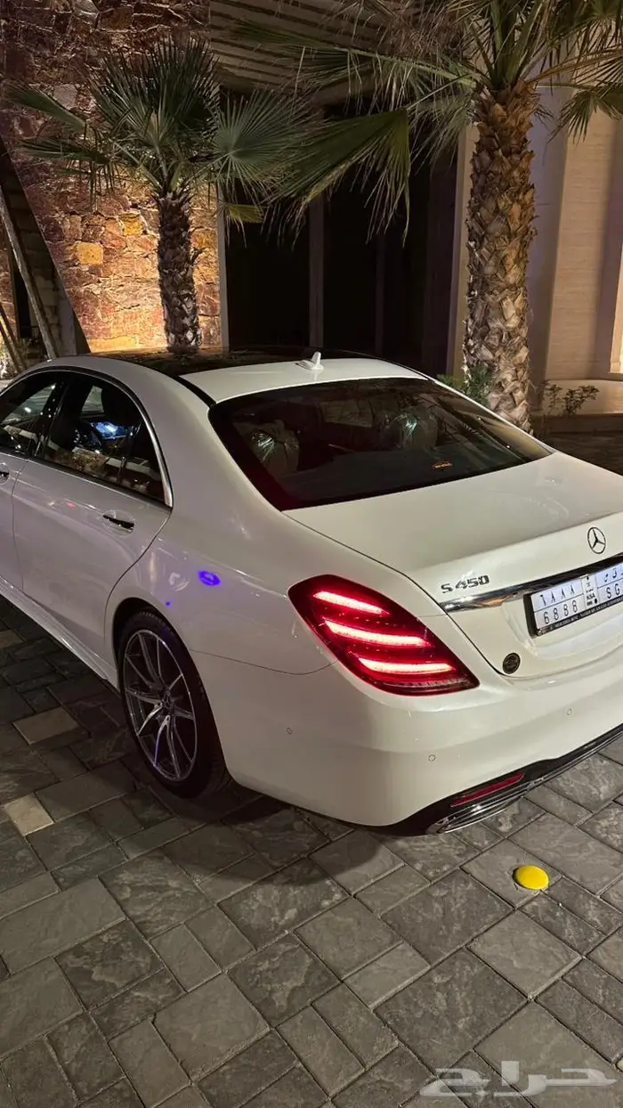 مرسيدس S450 مخزن بحالة الوكالة 4