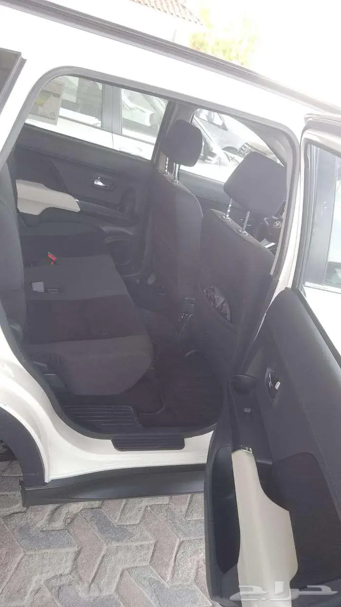 تويوتا راش 2023 فل مستخدم 5