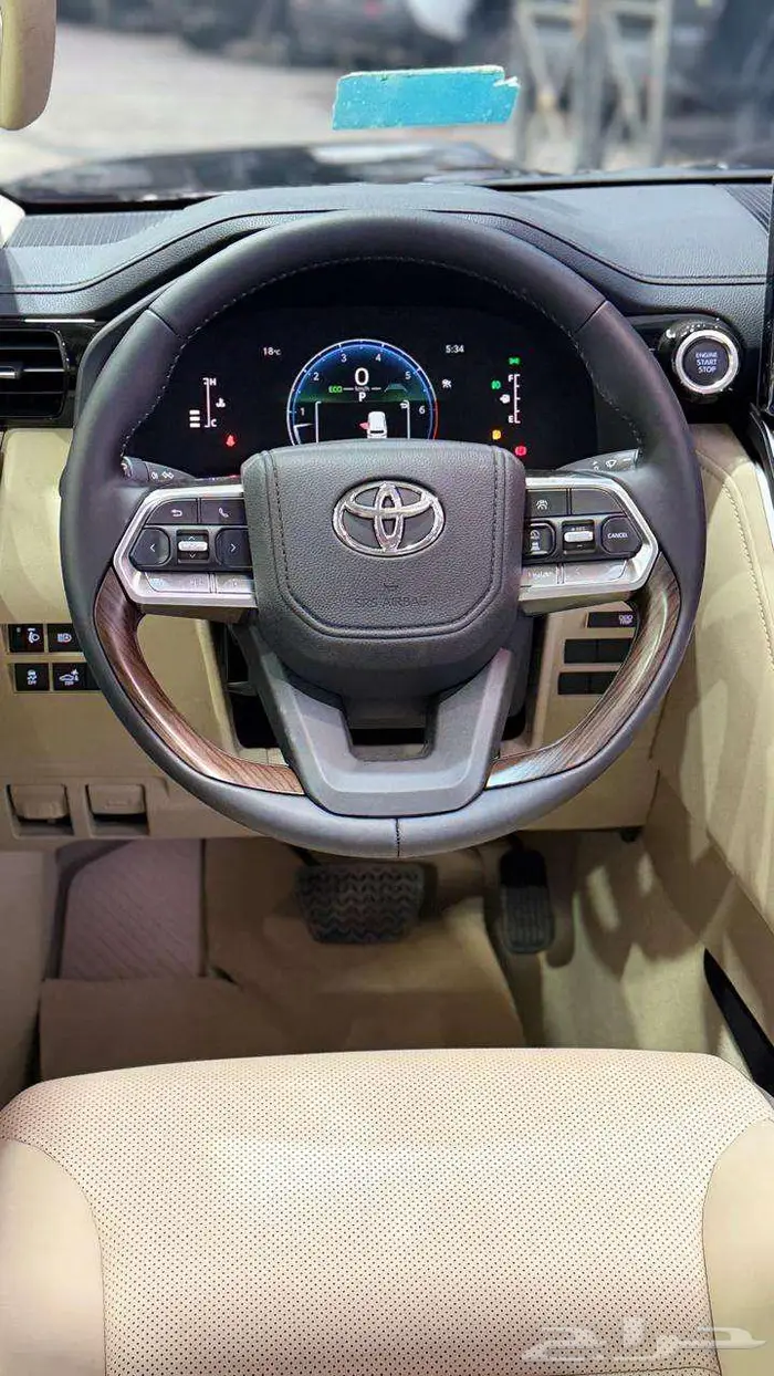 تويوتا GXR L4 2025 سعودي 15