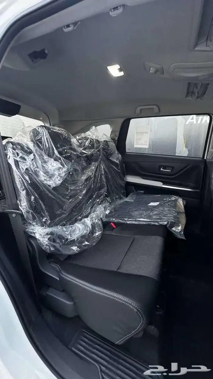 تويوتا فيلوز GLX موديل 2025 لدى الخضر للسيارات 10