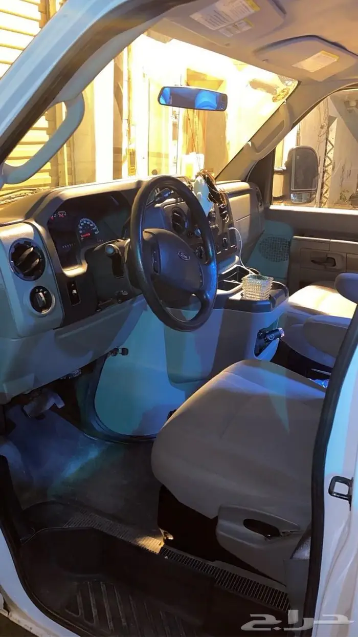 فان فورد موديل 2013 نوع E-350 6