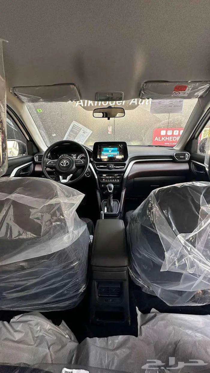 تويوتا اوربان كروزر GLX 2026- -عبدالمجيد الخضر 10