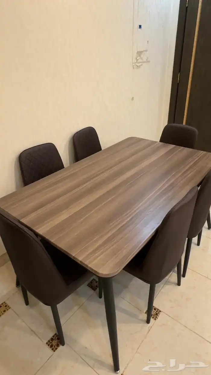 طاولة طعام للبيع 3