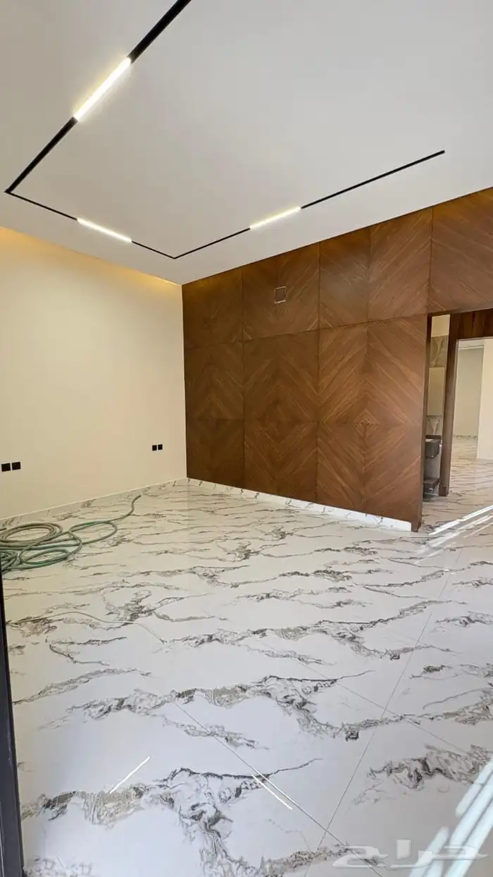 ادوار للبيع في حي بدر القديم عند البيك بسعر 800 الف 10