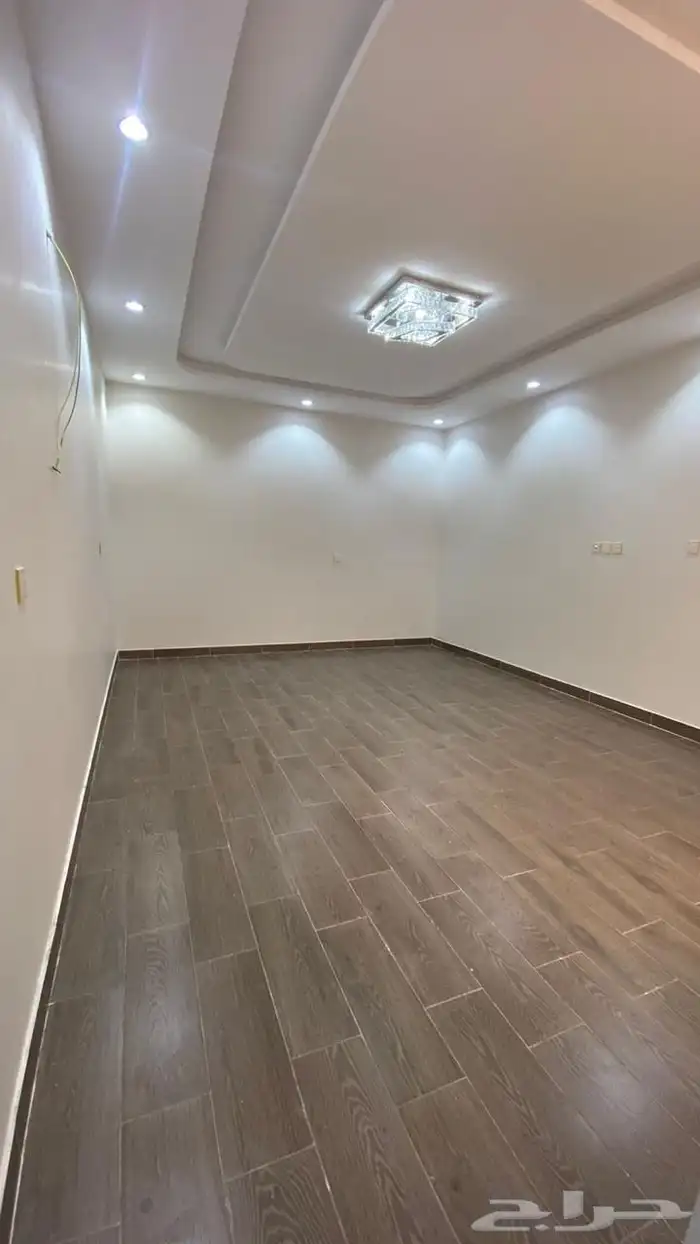 شقة عوائل للإيجار 3