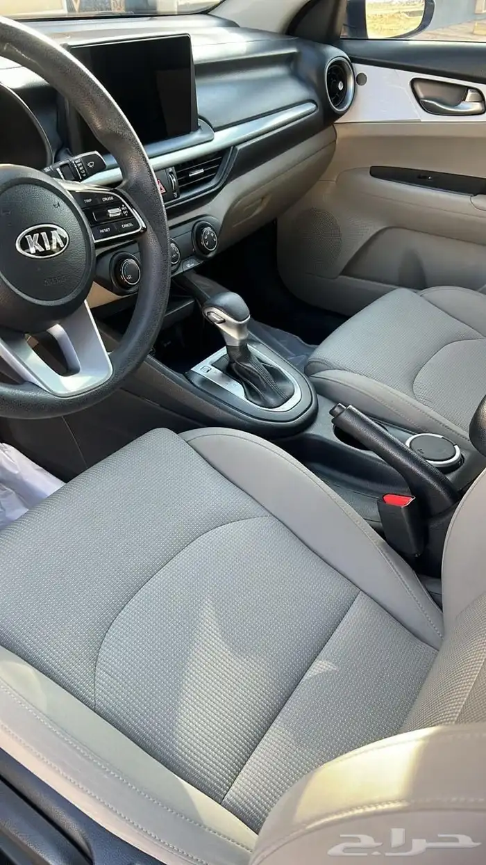 كيا سيراتو بحالة الوكاله 13