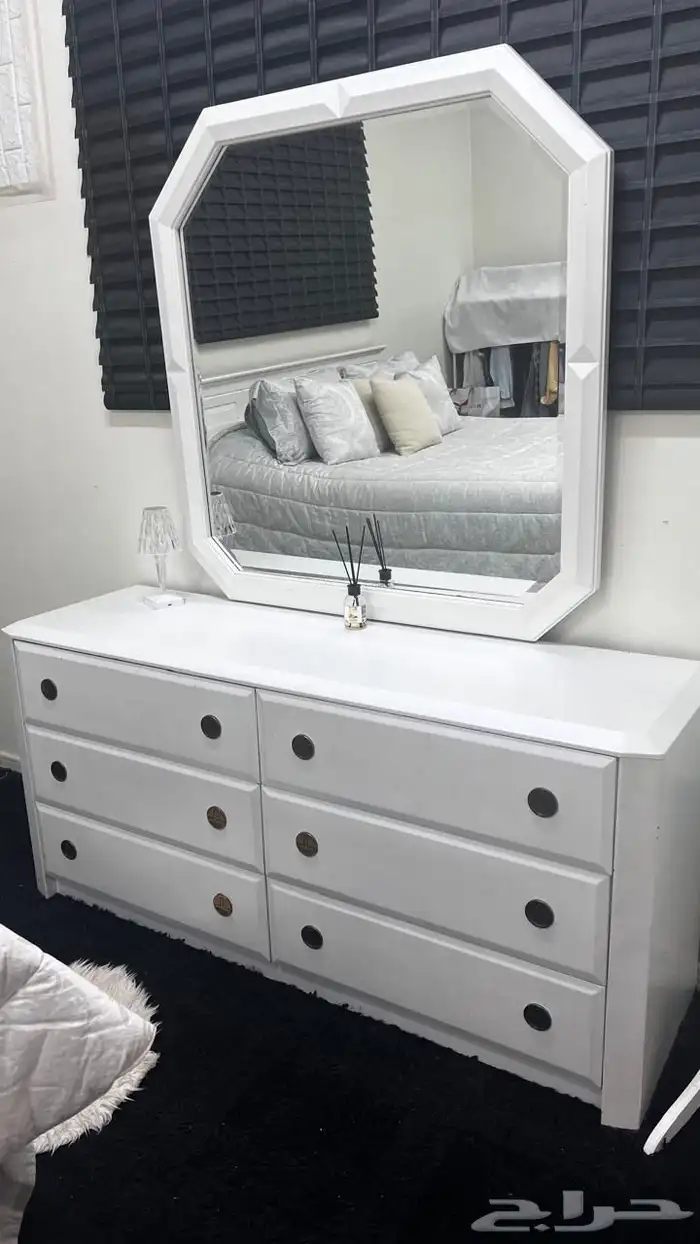 غرفة نوم صناعة ماليزي 1