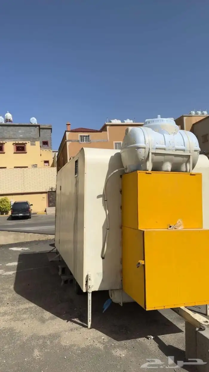 فودترك نظيف جدآ ومتكامل للبيع 3