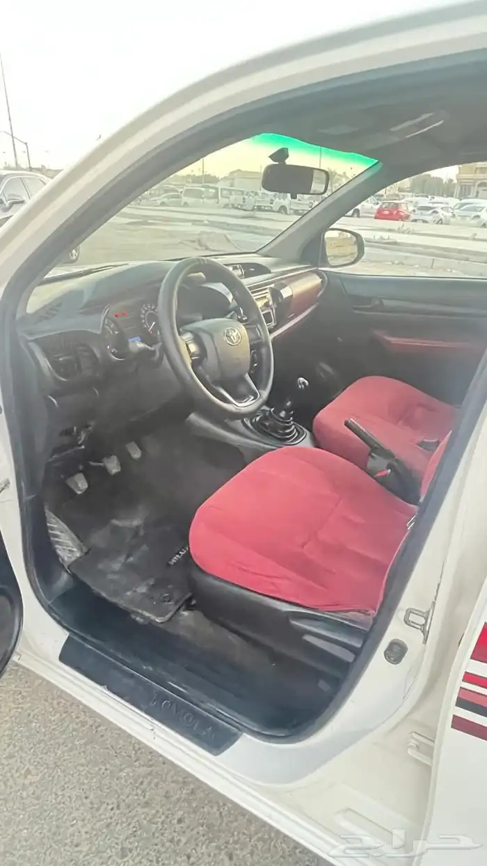 تويوتا هايلوكس 2016 (تم البيع  ) 11