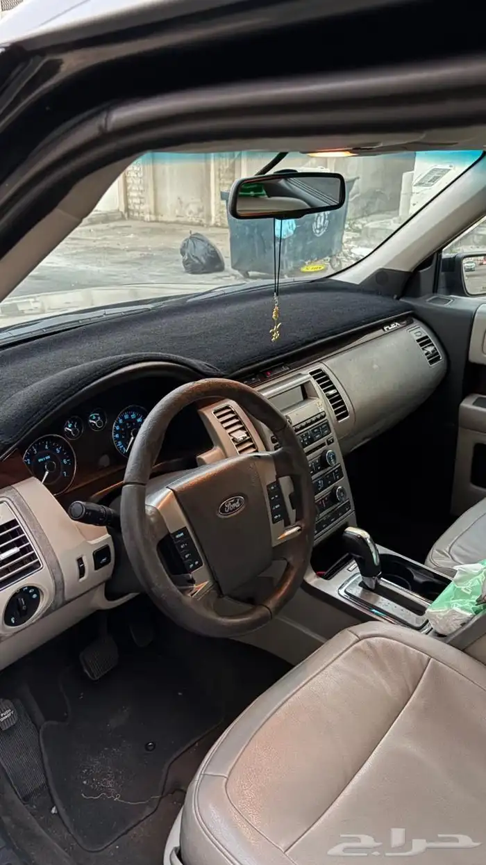 فورد فلكس 2010 نص فل 4