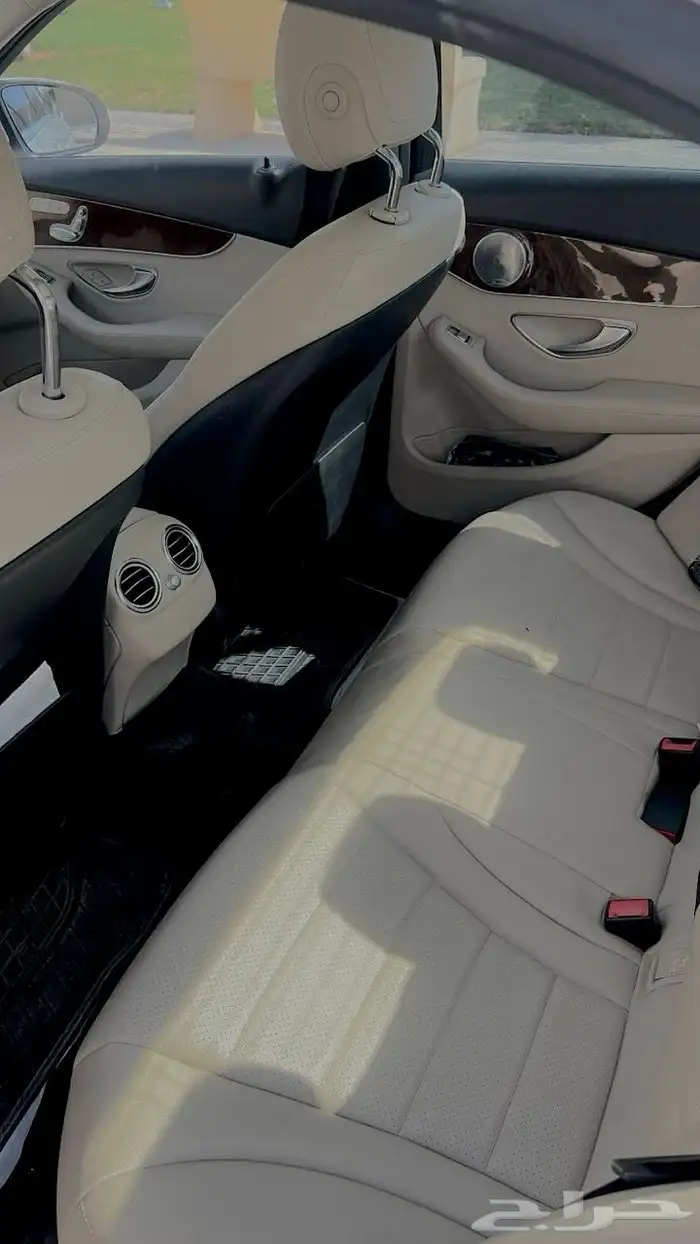 لمحبين النظافة (مرسيدس C300 أستيراد شخصي أصفار)موديل 2016 11