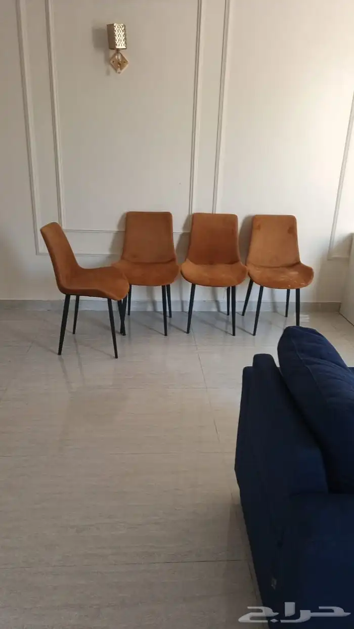طقم كنب وطاولا ومكتب وكرسي 9