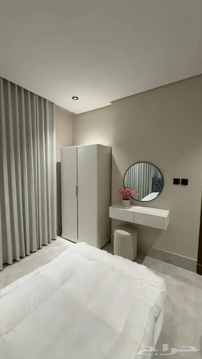 شقه مفروشه (3) غرف نوم وصاله بالحي العاشر بالضاحيه 9