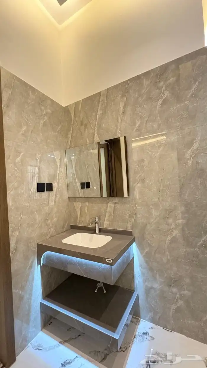 ادوار للبيع في حي بدر القديم عند البيك بسعر 800 الف 6