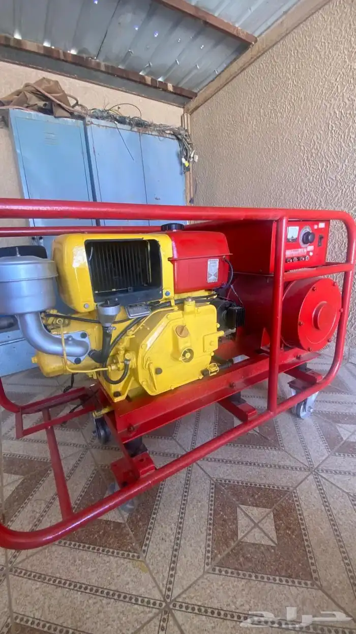 للبيع مكينه جاباني ديزل نضيف شرط 3