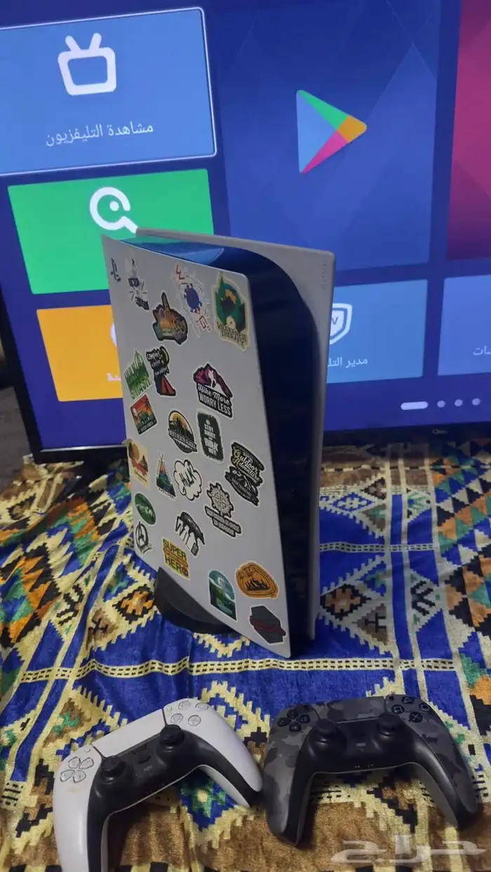 PlayStation 5 (disc) version with 2 Orignal controllers 2