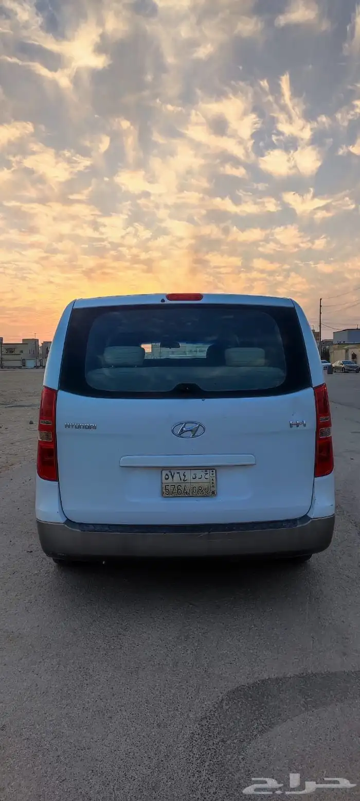 H1 استاركس موديل 2014 بانزين 13