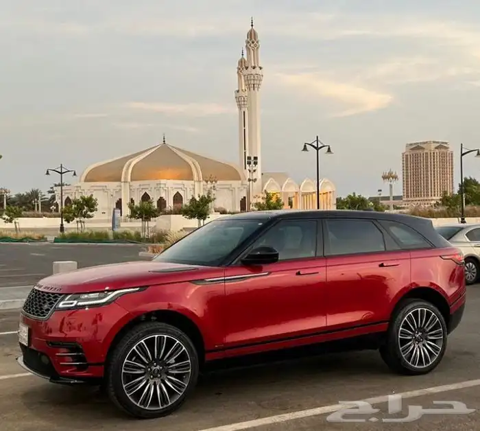 رنج روفر فيلار HSE تحت ضمان الناغي عداد 65 الف كيلو فقط 0