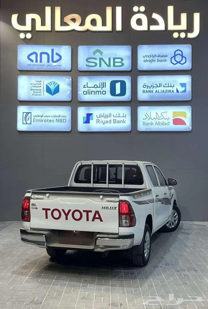 هايلوكس غمارتين GL ديزل 2025 3