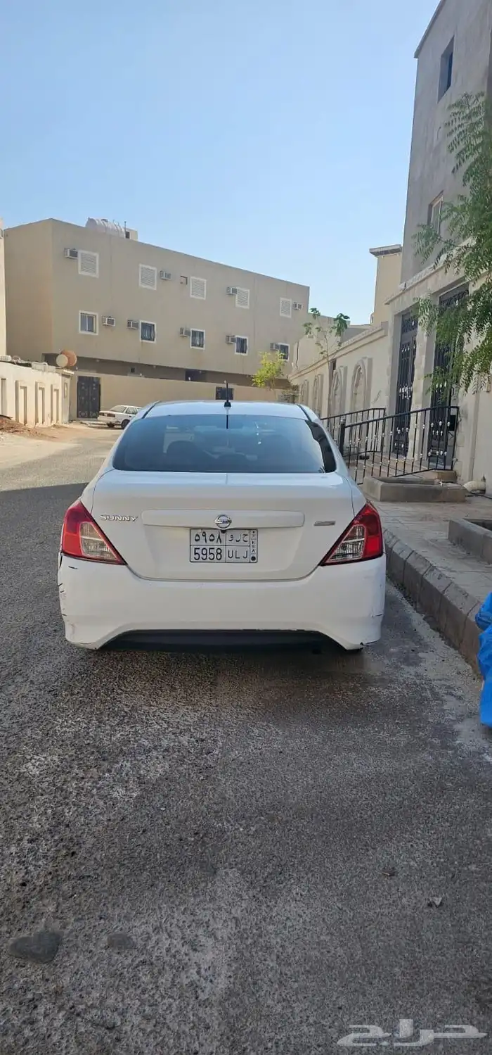 نيسان صني 2015 3