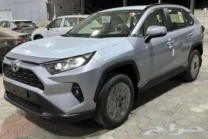 تويوتا راف فور نص فل 2025 1