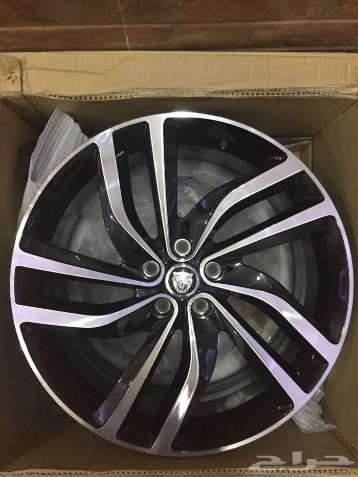 تتوفر لديناجميع انواع جنوط الجاكوار بجميع الحجم 63