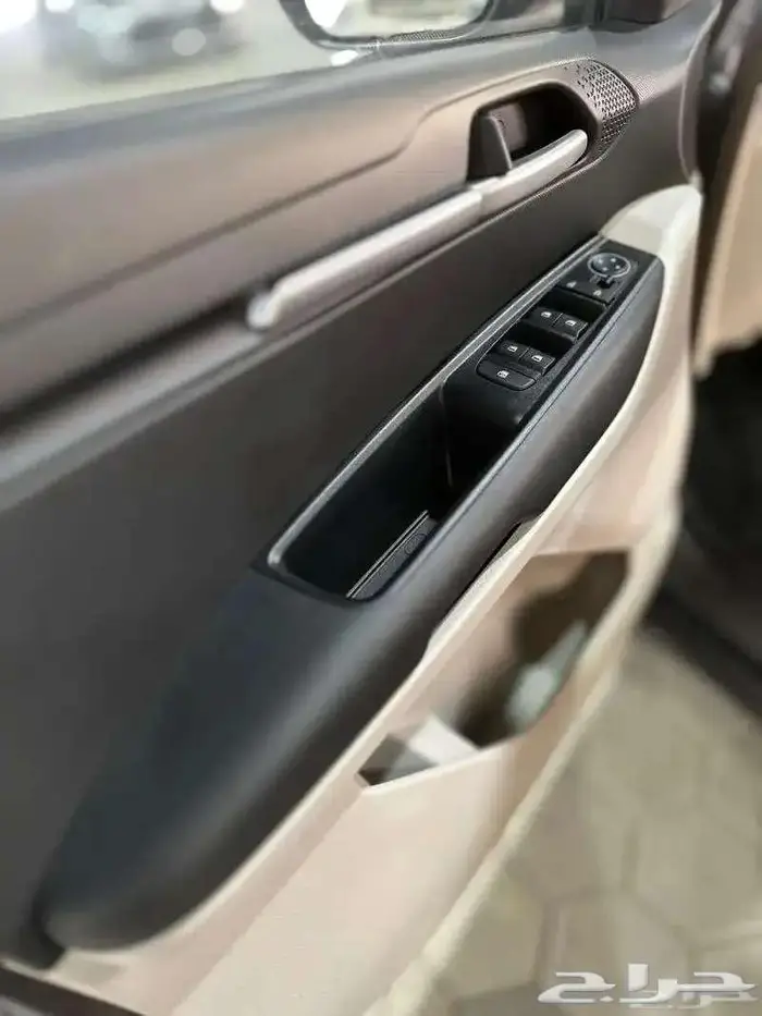 كيا سونيت ستاندر GL موديل 2024 لون فضي 13