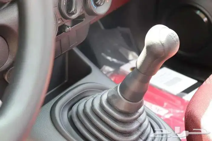 لعملاء مصرف الراجحي هايلكس غمارة ديزل GL2025 بقسط 1050ريال 6