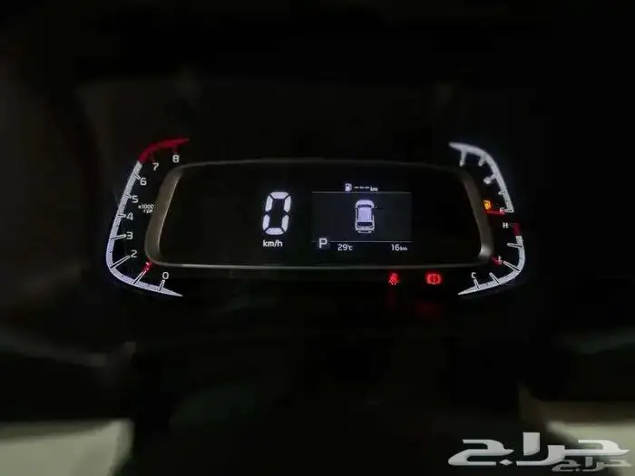 كيا سونيت ستاندر GL موديل 2024 لون فضي 5