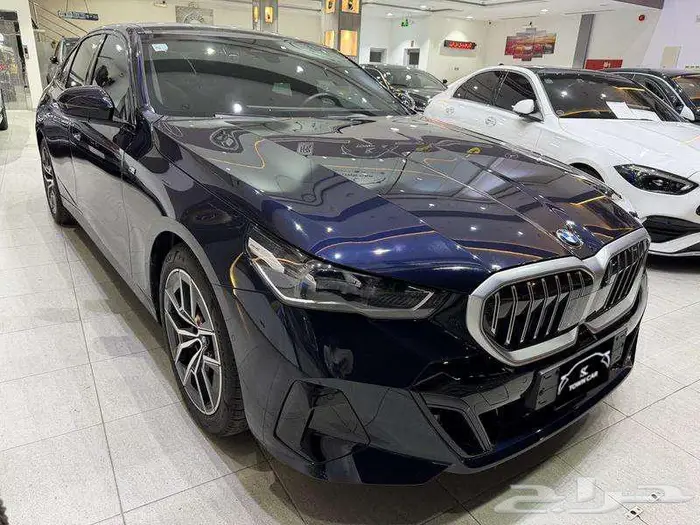 بي ام دبليو - الفئة الخامسة 520i - 2024 كت ام 1