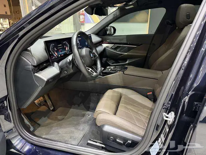 بي ام دبليو - الفئة الخامسة 520i - 2024 كت ام 14