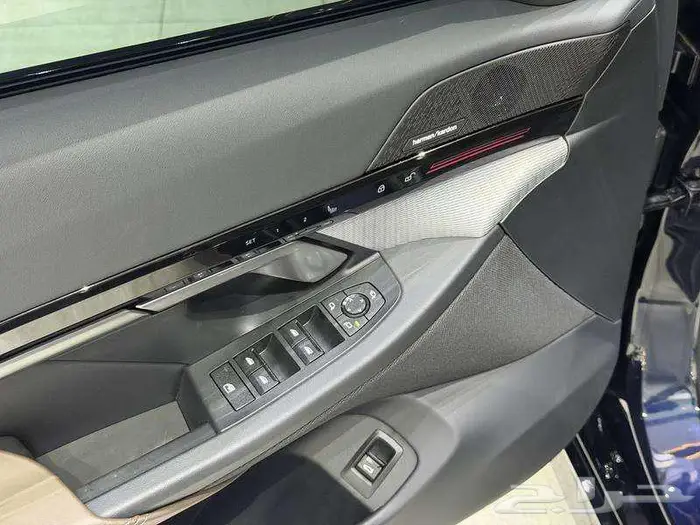 بي ام دبليو - الفئة الخامسة 520i - 2024 كت ام 17