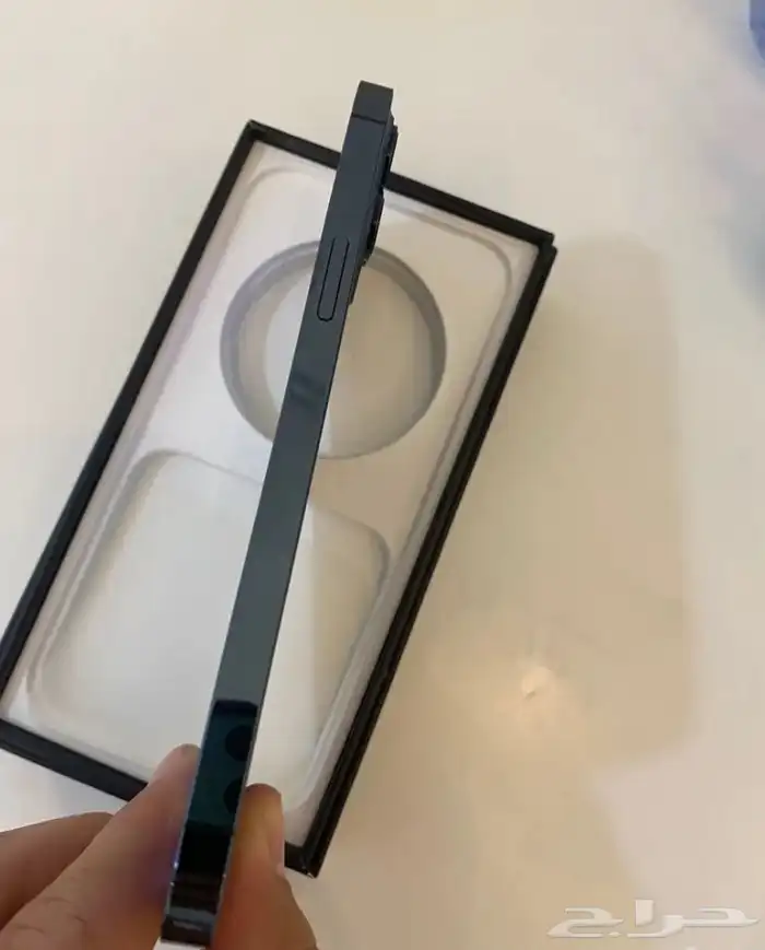 آيفون 12 برومكس 2