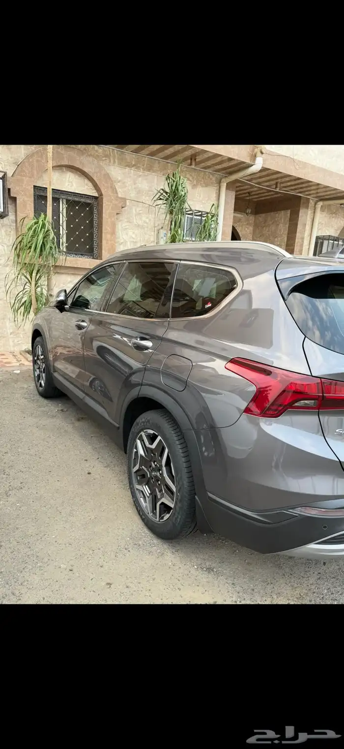 للبيع سنتافي 2022 وكالة 10