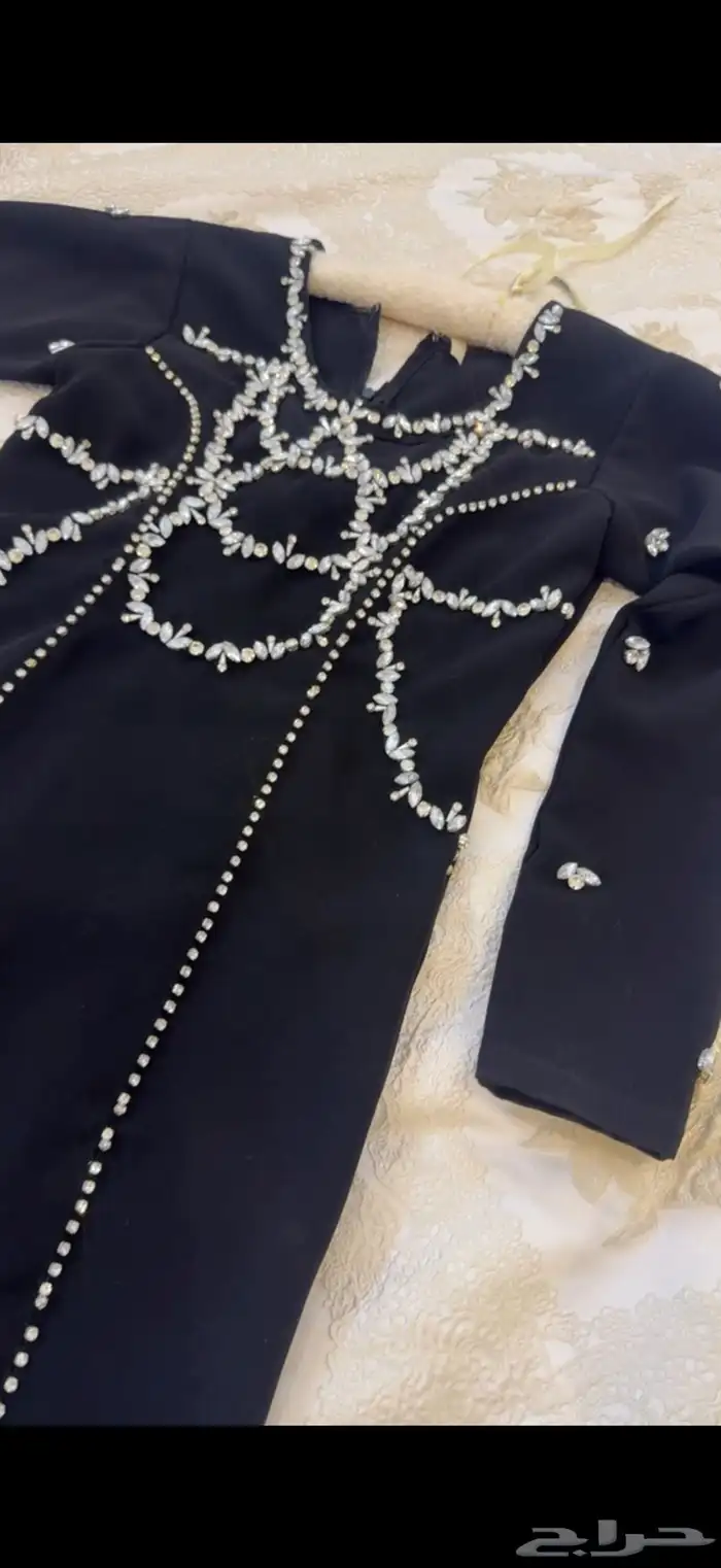 فستان للبيع من المصممة الكويتية الغلا 1