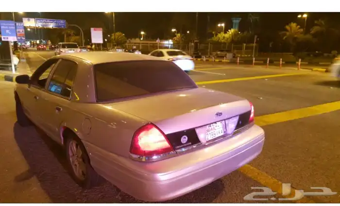 كراون فكتوريا فورد 2006 ممشى قليل بودي بلد 1