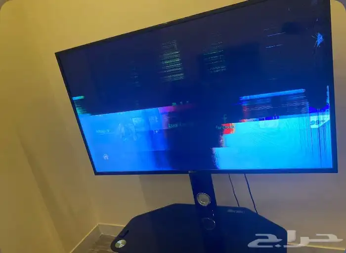 شاشه مكسوره للبيع 50 ريال 0