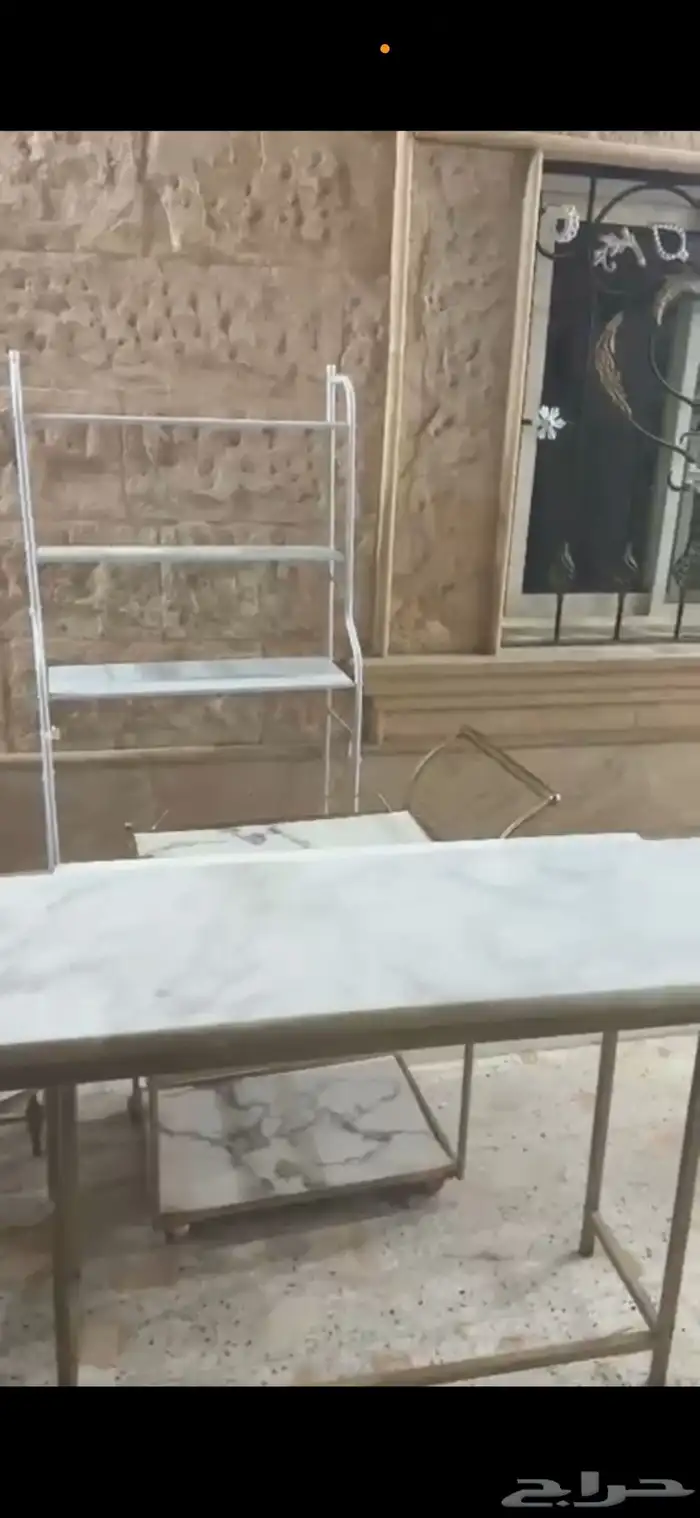 اثاث طاولات 1