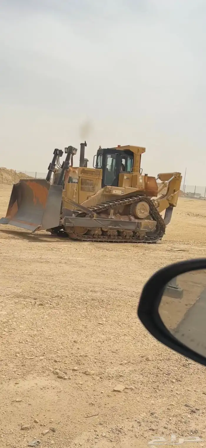 بلدوزر D9R للايجار 0