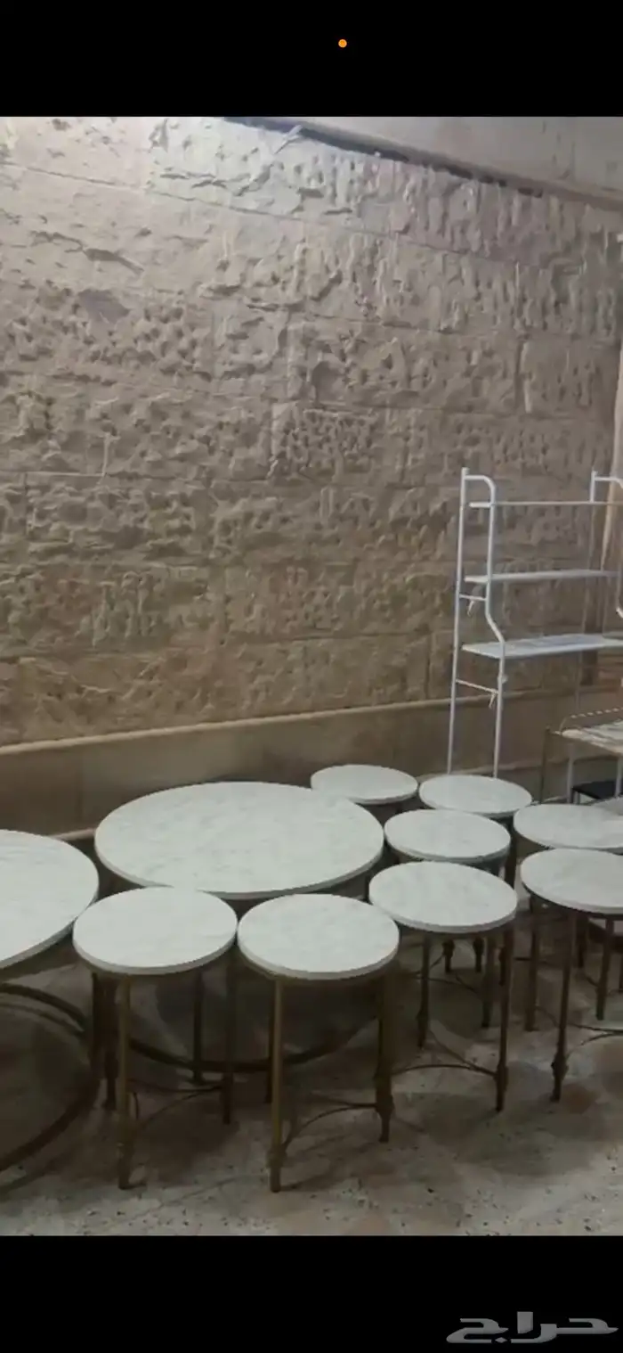 اثاث طاولات 3