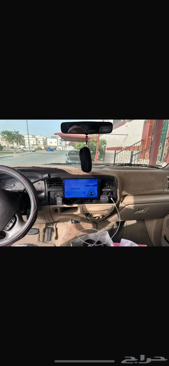 فورد إكسكيرجين 2005 على الشرط 14