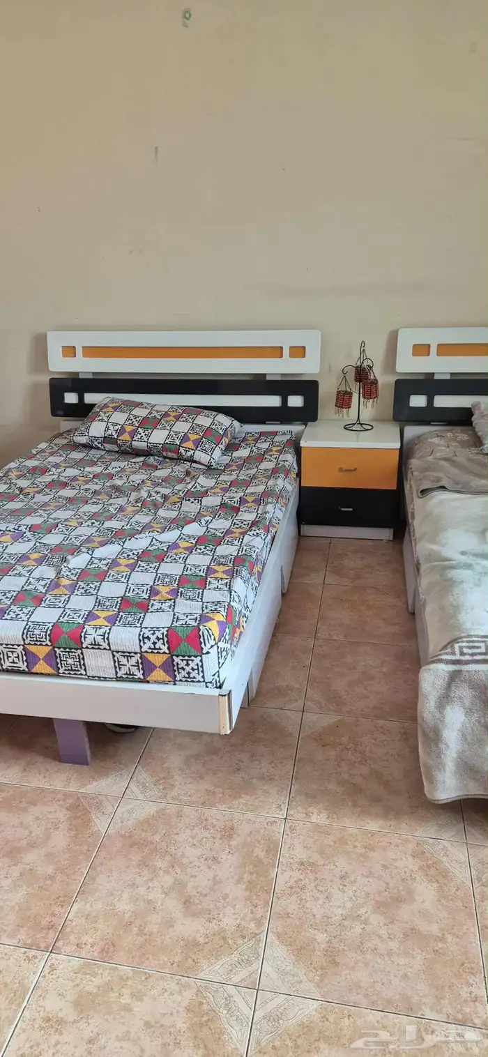 غرفه شباب وسرير اطفال ومكتبه ودولاب ومكيفات شباك 0