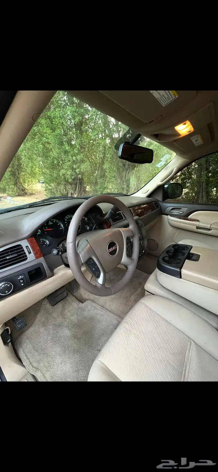 للبيع جي ام سي يوكن 2014 4