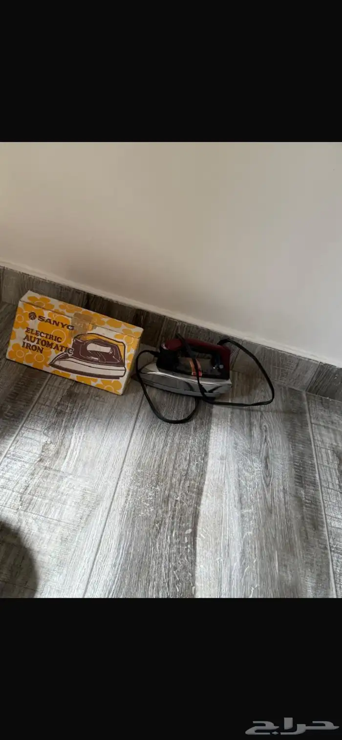 مكوى ياباني اصلي سانيو الأصلي وظرف البريد الجوي وشعار نادي 1