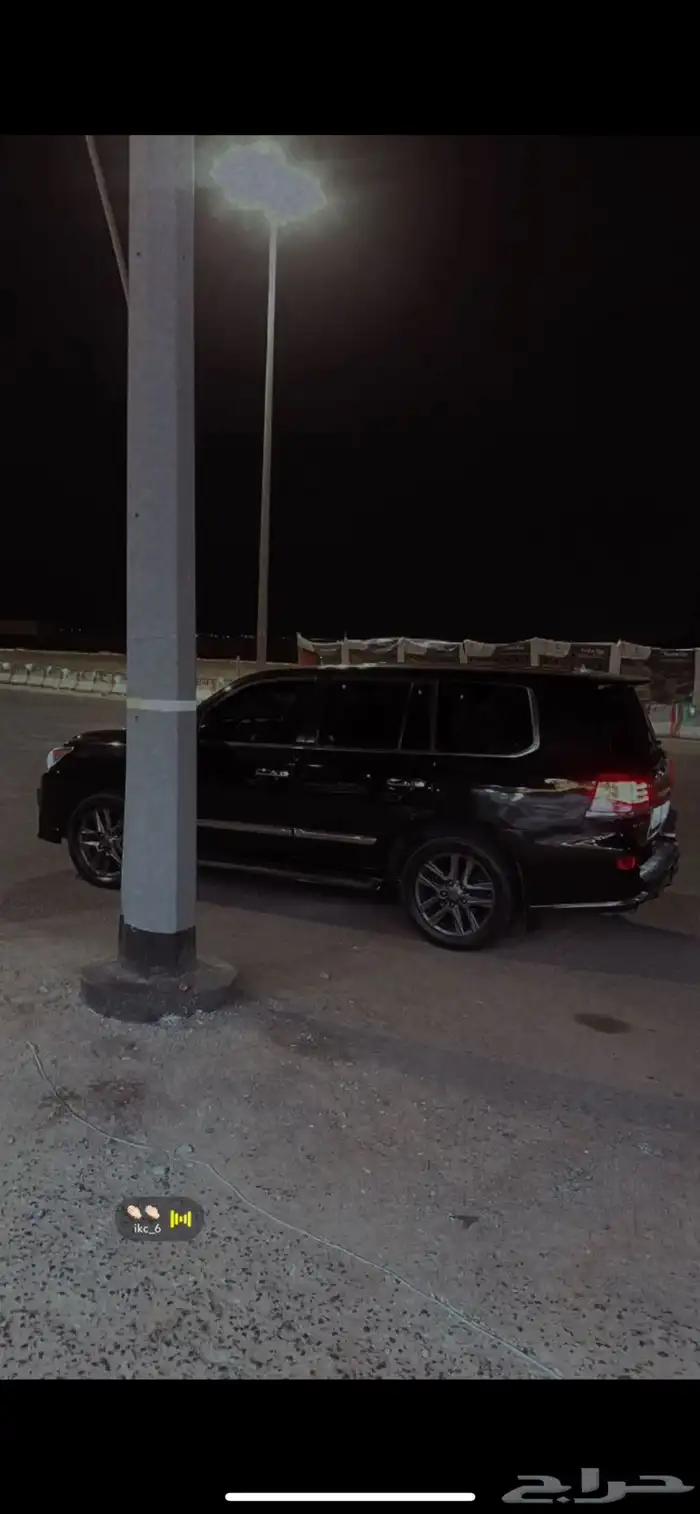 جيب لكزس 2014 اسود 13