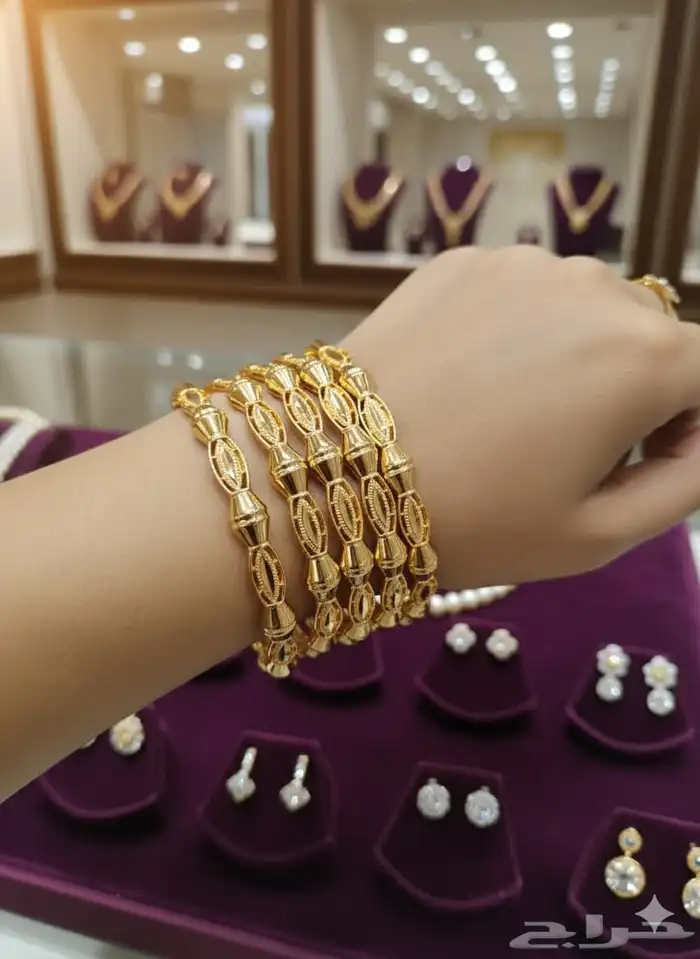اطقم بديل ذهب مزنط وبناجر ضمان سنه بسعر مخفض 7